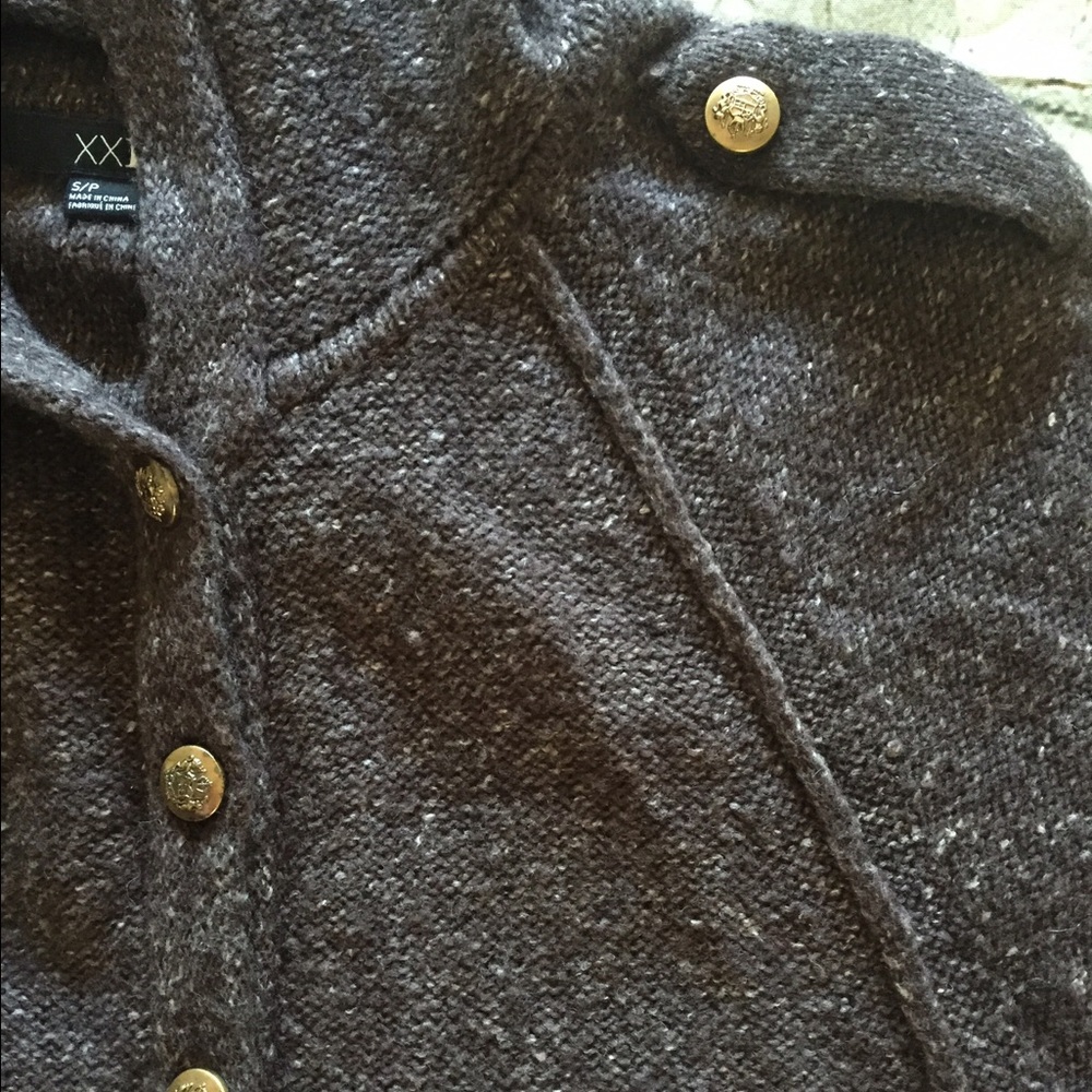 Cardigan - Picture 4 of 4